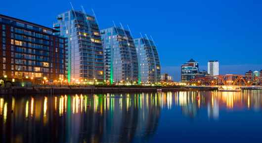 Hotels and Home stays near Al Markaz Al Najmi Manchester