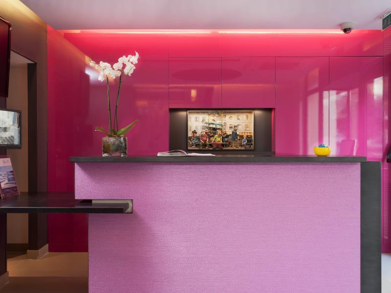 Hotels and Home stays near Denfert Rochereau Metro Station Paris