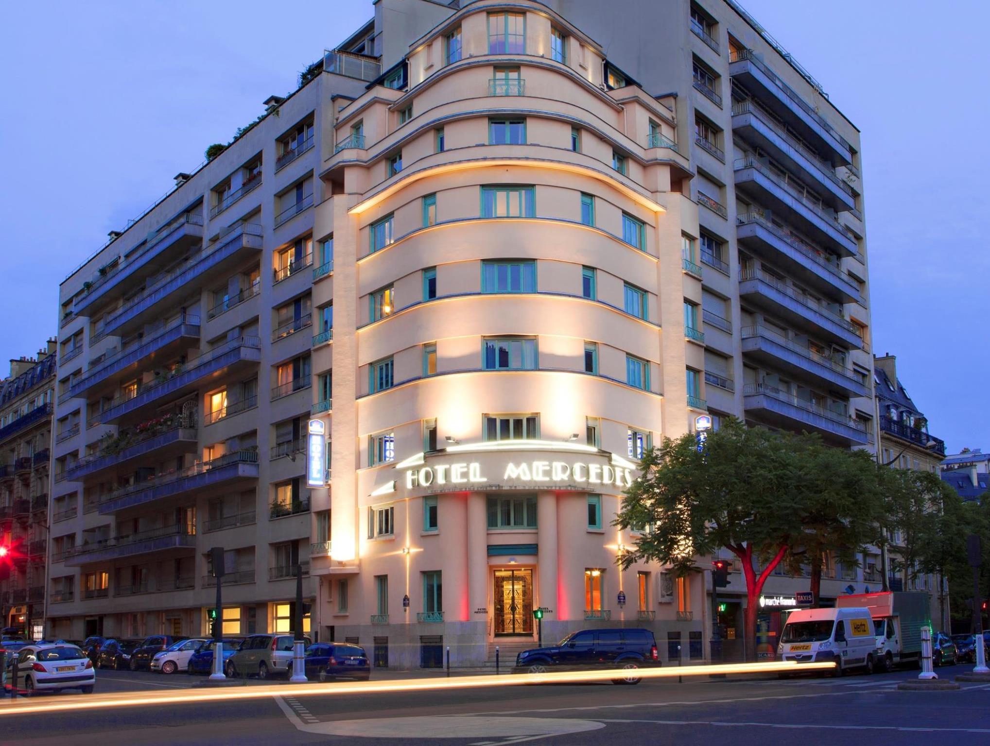 Hotels and Home stays near Place Ditalie Metro Station Paris