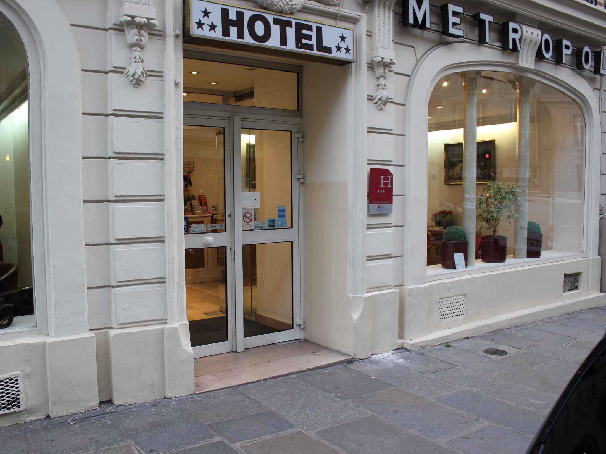 Hotels and Home stays near Quai De La Rapee Metro Station Paris