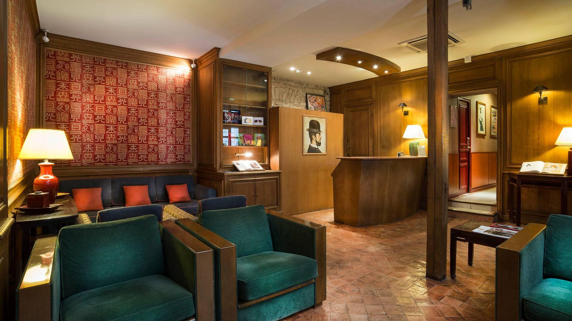Hotels and Home stays near Les Halles Metro Station Paris