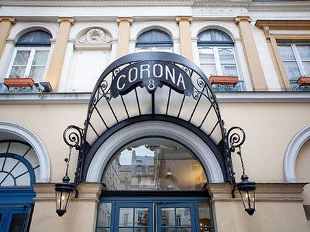 Hotels and Home stays near Porte Saint Cloud Metro Station