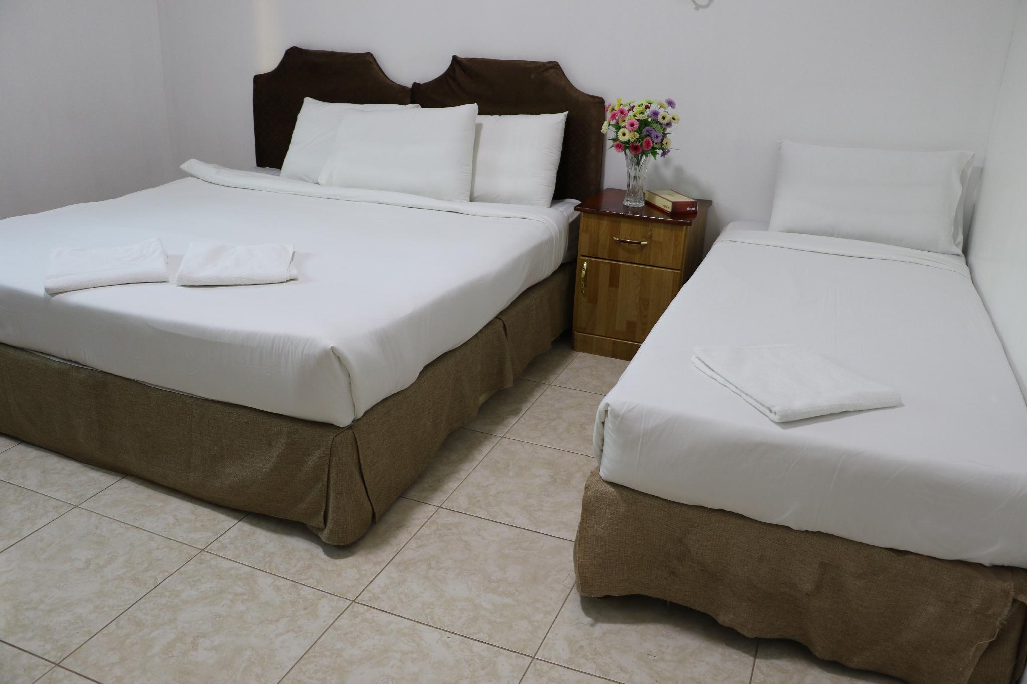 Hotels and Home stays near Al Hukeer Lowna Park Al Madinah