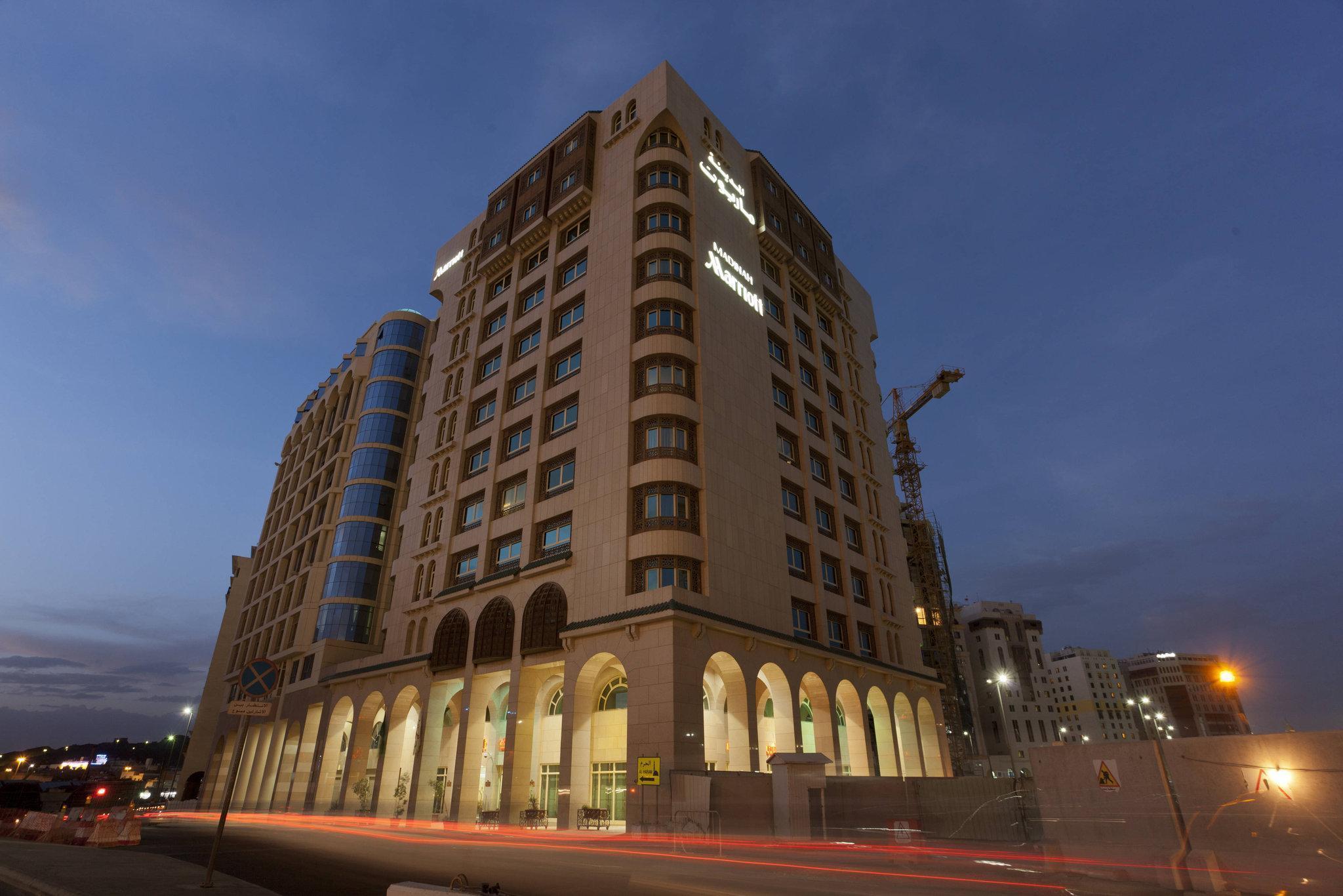 Hotels and Home stays near Al Nakheel Play Land Al Madinah