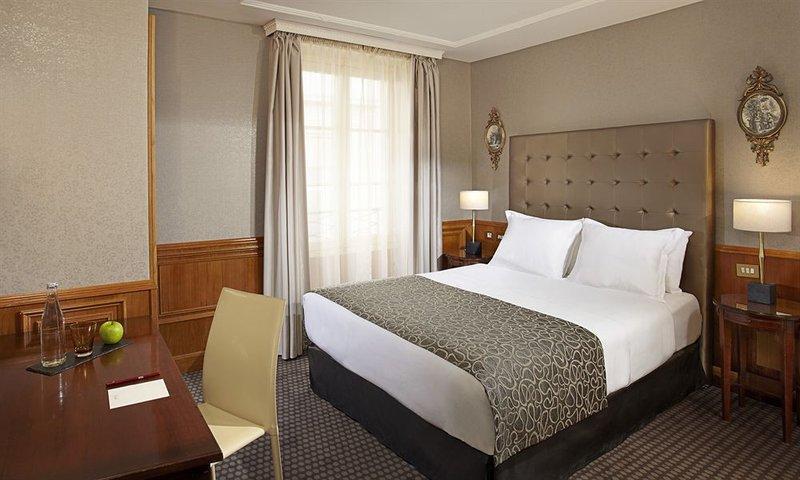 Hotels and Home stays near Pere Lachaise Metro Station Paris